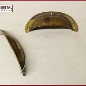 Must-Have Maniglia per mobili anticata a conchiglia per mobili 151220770003 METAL STYLE 9076