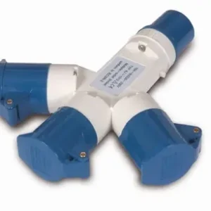 Direct Beschikbaar Spina adattatore industriale cee 220v / 3 prese 220v 26894