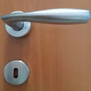 Maniglia per porta Shark Ghidini vari colori cromo satinato 32002 Flitsaanbieding
