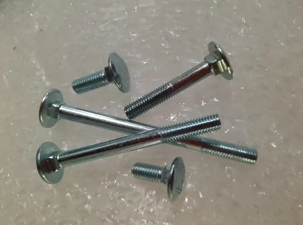 Bulloni M8 testa tonda DIN603 M8 x 30 (pezzi 10) 476 Hoge Kwaliteit