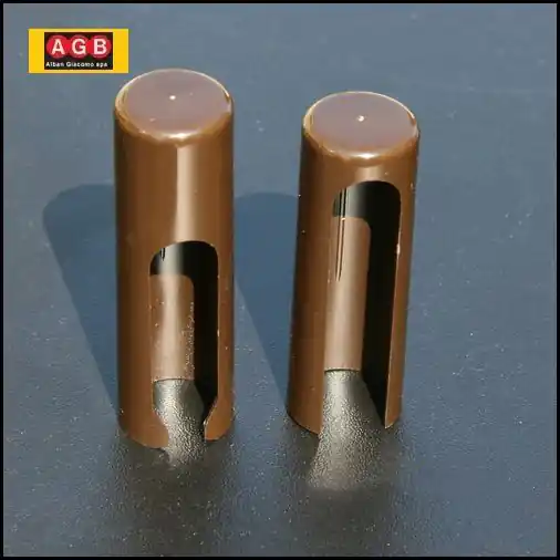 Op = Op Copertura per cerniere anuba registrabili E00151.16.xx mod.TOP Marrone ø 16 mm 107-M