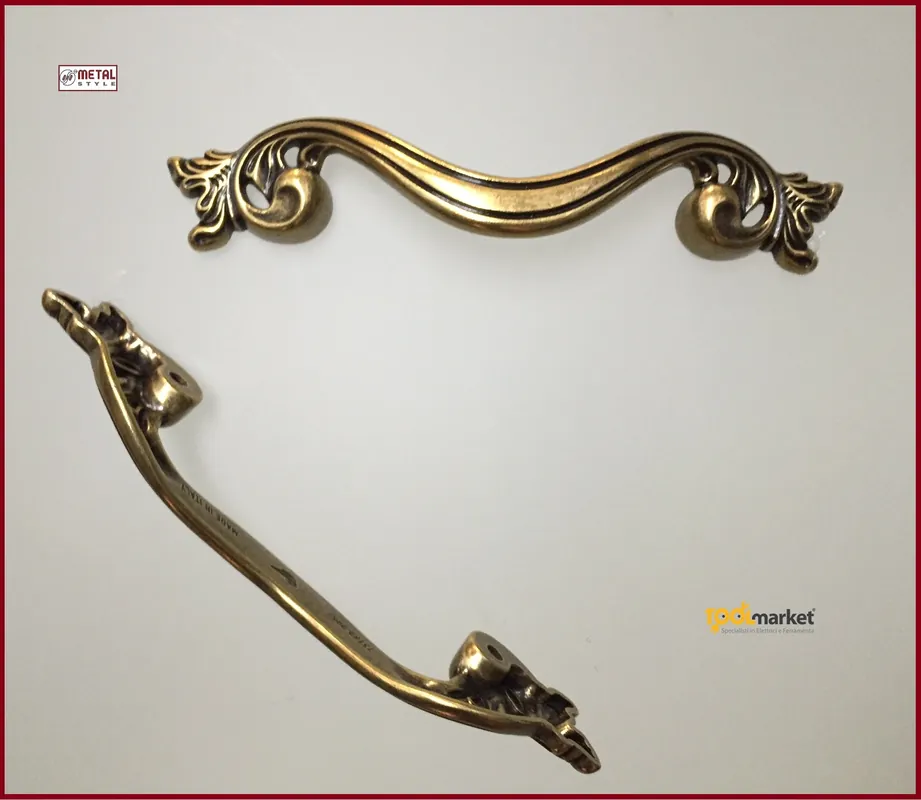 Maniglia per mobili aida 15169Z09600.xx oro di valenza 15670Orovalenza Express Levering