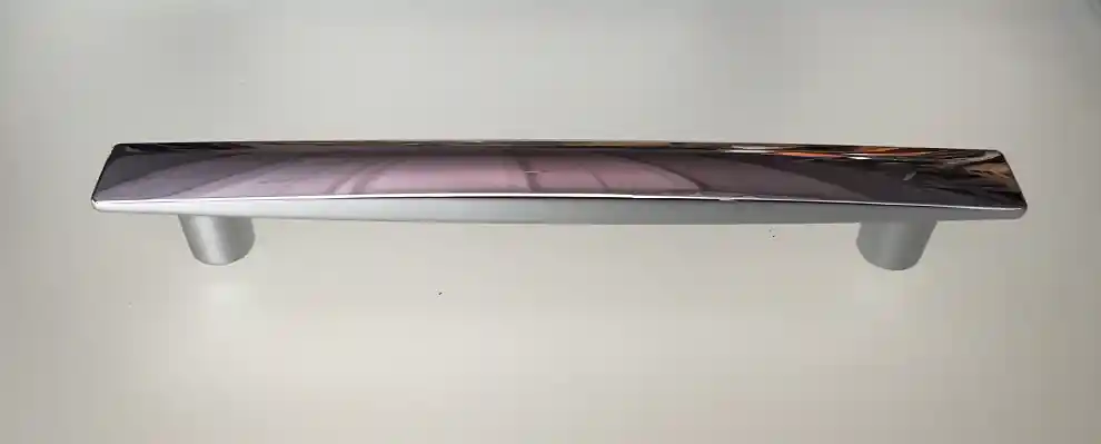 Merkproduct Maniglia per mobile moderna Formae 129 F Cromo lucido 6983