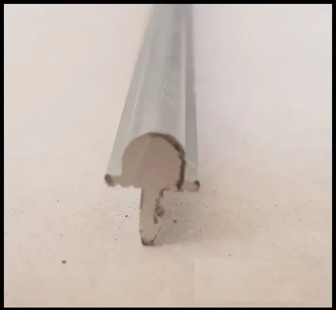 Binario alluminio semi-incasso per scorrevoli Sliding da 3 mt Argento 15110 Veilige Betaling