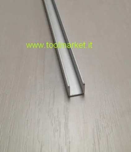 Koop Vandaag Profilo alluminio opaco ad U Anodizzato argento da MT 2 10x10 30315