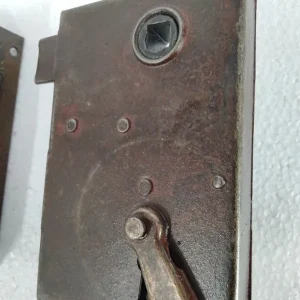 Bestel Nu Serratura redosso in ferro vecchio con chiave - METAL STYLE 50014 sx 35 9015-sx35