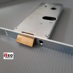 Serratura per fascia frontale zincato Iseo 7106010- 7107020 entrata 70 14461-70 Premium