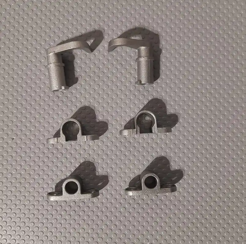 Merkproduct Serratura ad aste rotanti per mobili Set accessori argentati 14686arg