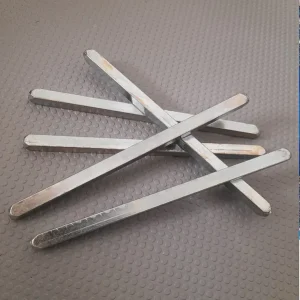 Flitsaanbieding Quadro 8 e 6 pieno per accoppiaggio maniglie per porte 6 12306