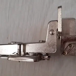 Cerniera a scatto diam. 40 Hettich 40 alta 5591 Bestseller
