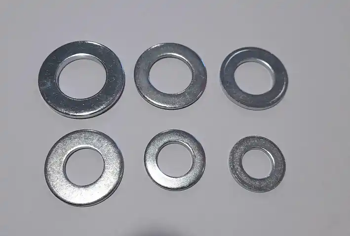 Rondelle zincate confezione da 25 pz diametro 20mm 12353 -20 Korting