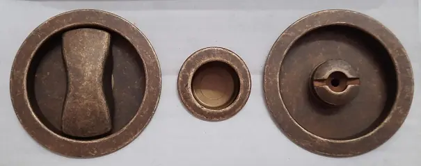 Kit maniglie tonde con serratura per porte scorrevoli bronzo anticato sfumato 7583 Koop Vandaag