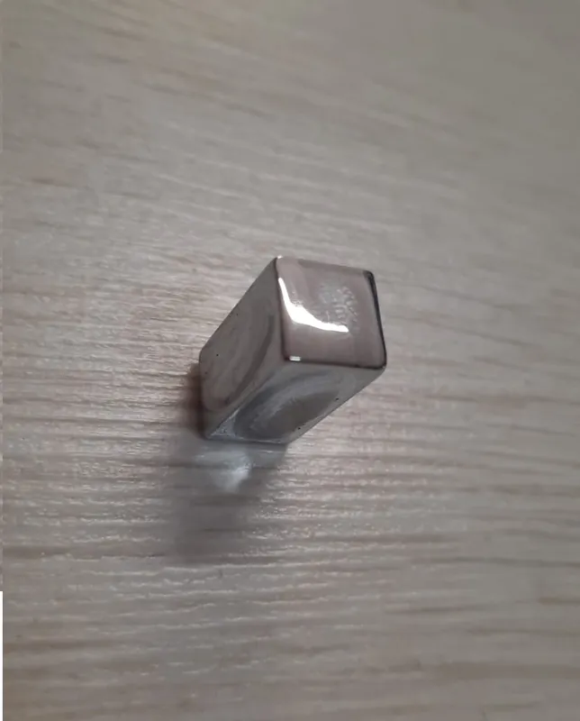 Merkproduct Pomolo quadro 10 x 10 mm per mobili moderno GU54MG3885 cromo lucido 11009 cromo lucido