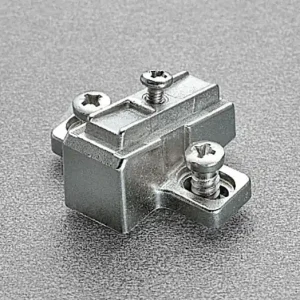 Gecertificeerd Basetta di premontaggio B2VGBW9/17 Salice, a croce, angolo da + 15° mm, fissaggio con viti Euro, con regolazione manuale, finitura Nichelato