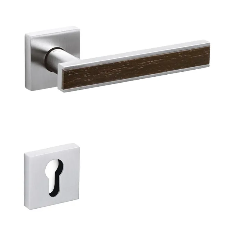 Actieprijs Maniglia Edge Olivari per porta, rosetta e bocchetta quadra 47x10 mm, foro Yale, Ottone finitura Cromo Lucido/Wengè