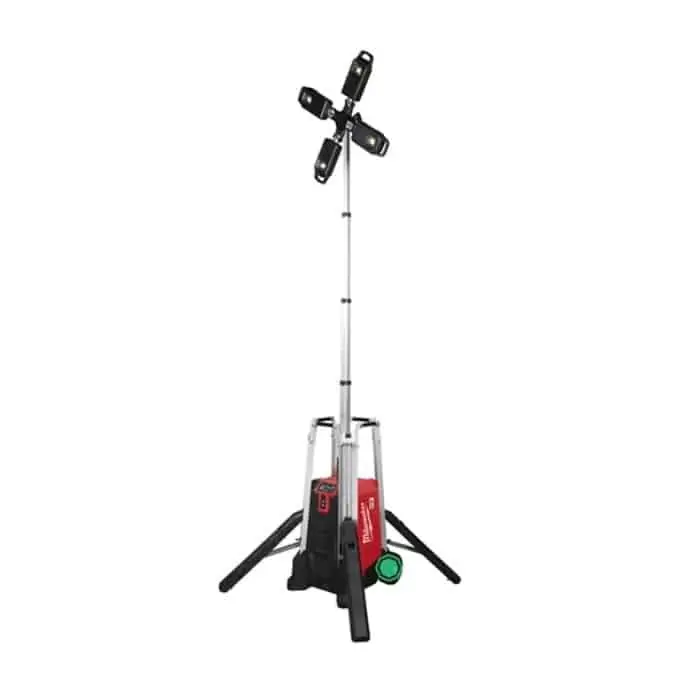 Alleen Vandaag Torre Faro MX Fuel Milwaukee con treppiede, illuminazione massima 27,000 Lumen, batteria Li-ion 6,0 Ah