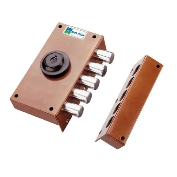 Aanbieding Serratuta serie 30.406 MOTTURA laterale destra, apertura interna con chiave, pompa esterna diametro 30 mm, verniciata bronzo