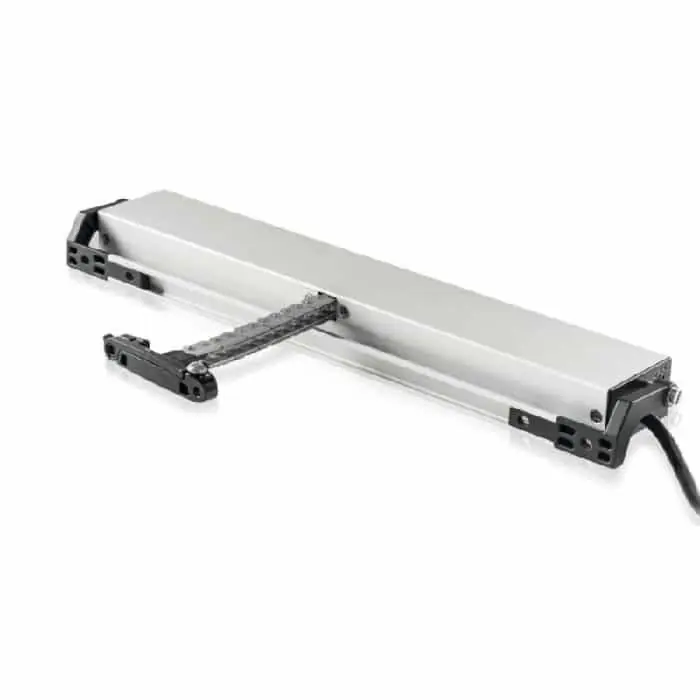 Rechtstreeks Van De Fabrikant Attuatore Micro Evo 1 Mingardi per finestra, funzione sincronizzazione, corsa regolabile 100-400 mm, potenza 230 V, finitura Argento