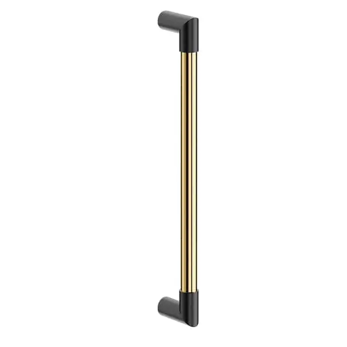 Maniglia ingresso serie Matt Le Fabric Contemporary, design Alice Piubello, interasse 300 mm, in Ottone e Zama, finitura Nero Opaco e Ottone Satinato Lage Kosten