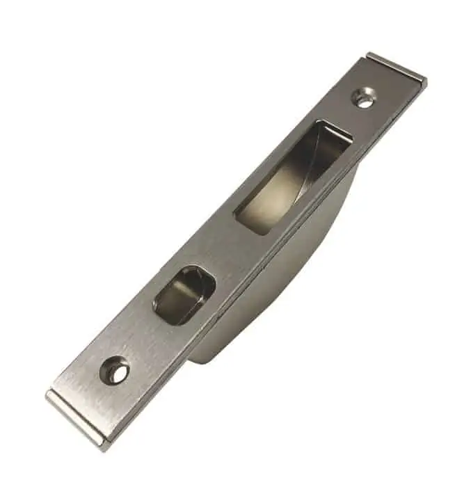 Contropiastra ISEO chiusa, per deviatori a gancio Multiblindo, dimensione 141x22x9 mm, colore acciaio Inox Korting