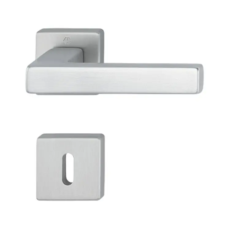 Maniglia Austin Hoppe per porta interna, rosetta e bocchetta quadra foro Patent, quadro 8 mm, spessore porta 37-47 mm, Alluminio finitura Cromo Satinato F94-1 Beperkte Voorraad